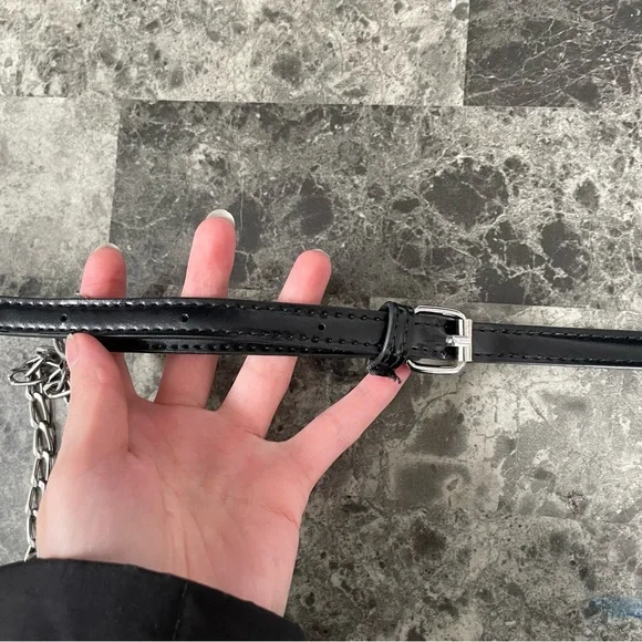 (Fake) Razor Blade Leather Chain Heart Bag - Picture 9 of 16